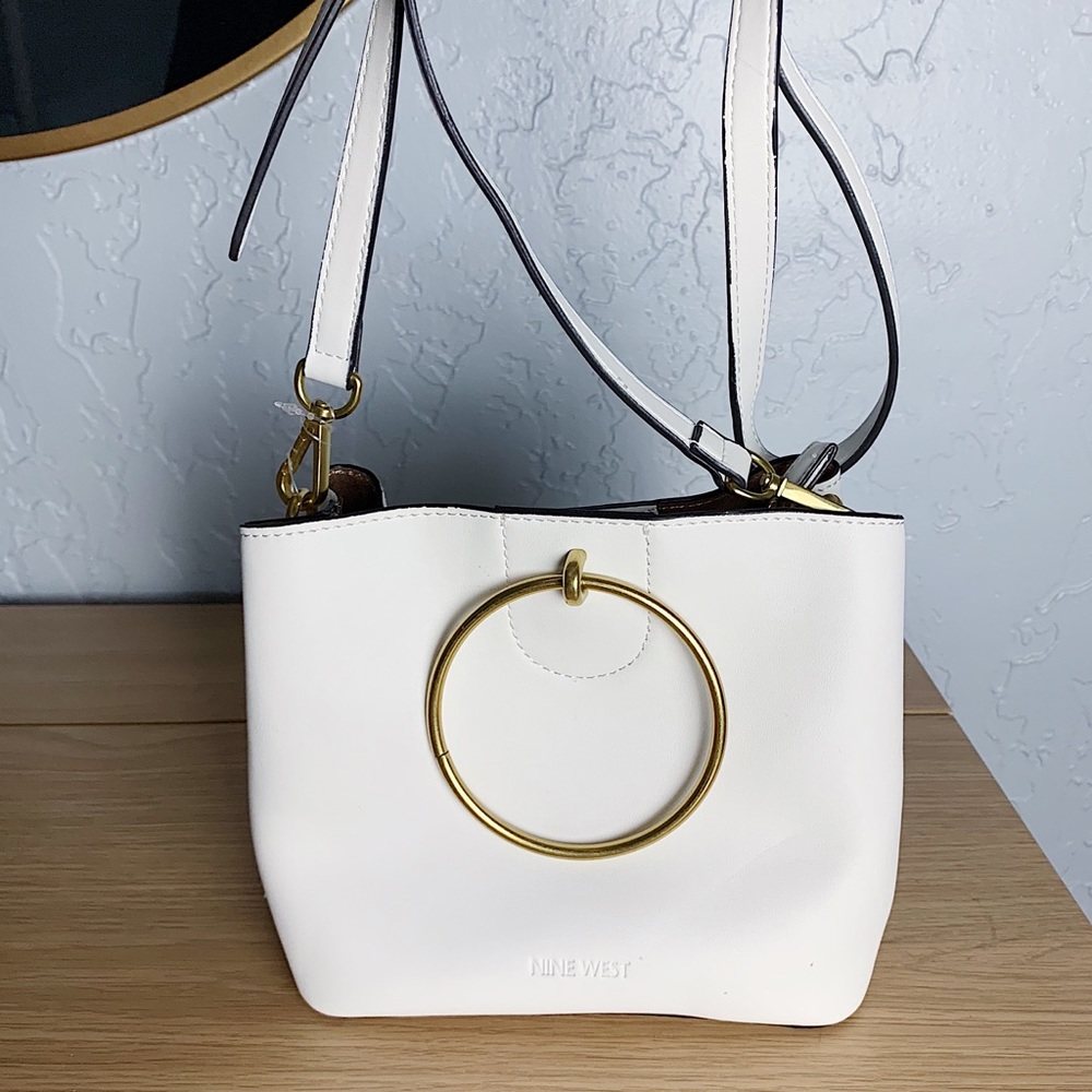 ✖️SOLD✖️NWT // Nɪɴᴇ Wᴇsᴛ crossbody bag - Picture 2 of 8